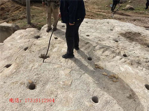 【克拉玛依区挖机炮锤打不动隧道挖掘劈裂机开裂时间短一拖四多少钱】- 